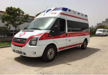 阿勒泰市救护车租赁